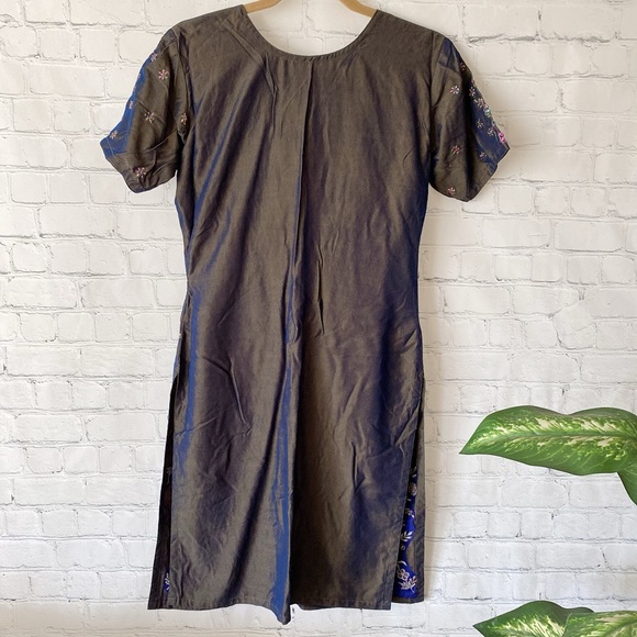 3 Piece Indian Punjabi Pakistani Suit - Traditional Ethnic Wear - Embroidered - Picture 2 of 8